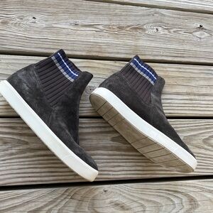 Vince Coleman Gray Suede Slip-On Sneakers stripe sock 8 booties